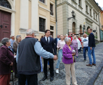 17.5.2022 Thermalpark Nitrava a raňajky s europoslancom Robertom Hajšelom.