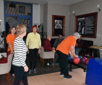 7.2.2023 Joga a bowling.