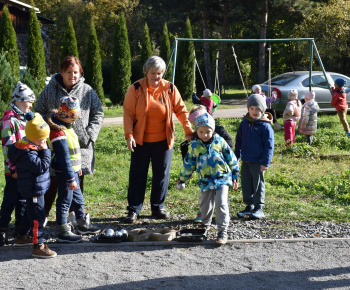 22.10.2024 Petangový duel s predškolákmi.